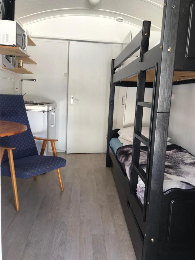 Rena Hostel Einara ภายนอก รูปภาพ
